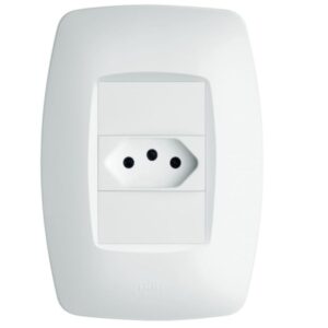 Tomada Elegance C/Placa 10A Fame